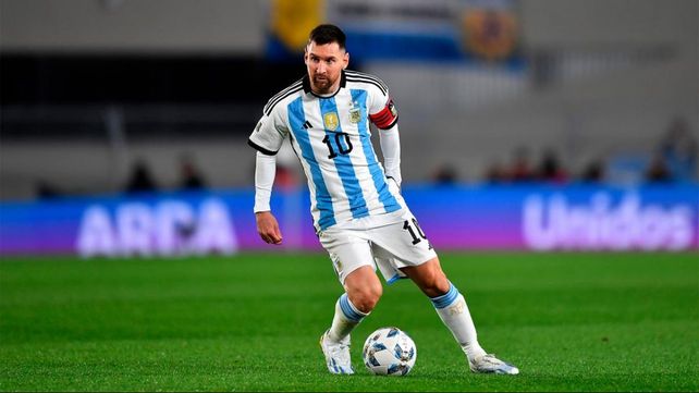 Messi es uno de los cinco campeones del mundo que figura en el 11 ideal de la IFFHS.