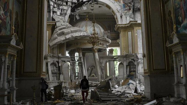 La Catedral de la Transfiguración de Odesa tras los bombardeos.