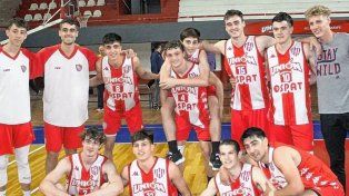 Unión A vino de atrás y sobre el final quebró a Colón para batirlo en el Ángel Malvicino.