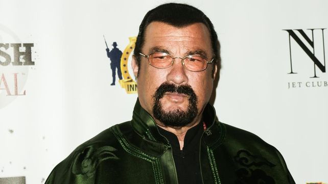Steven Seagal fue denunciado por acoso sexual por una actriz de Hollywood