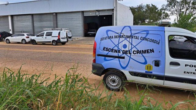 Boqueteros robaron un galpón con mercadería en Concordia.