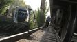Un tren arroll&oacute; a un transporte escolar en R&iacute;o Negro aunque s&oacute;lo hubo heridos leves