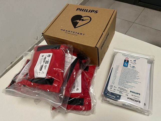 Parte del equipamiento adquirido para los centros de salud municipales de Venado Tuerto con los aportes de los financistas investigados.