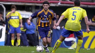 Con la de Central y justo ante Boca. Equi González dijo sentirse reconocido por los hinchas de ambos clubes.