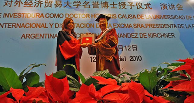 Cristina, doctora Honoris Causa en China: Es una distinci&oacute;n al pueblo argentino