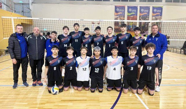 Los varones de Santa Fe comenzaron derrotando a Santa Cruz en sets corridos en Bariloche.