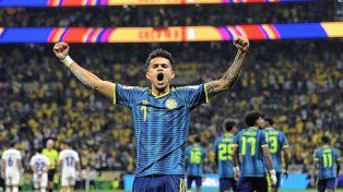 Colombia venció 3-1 a Uzbekistán.