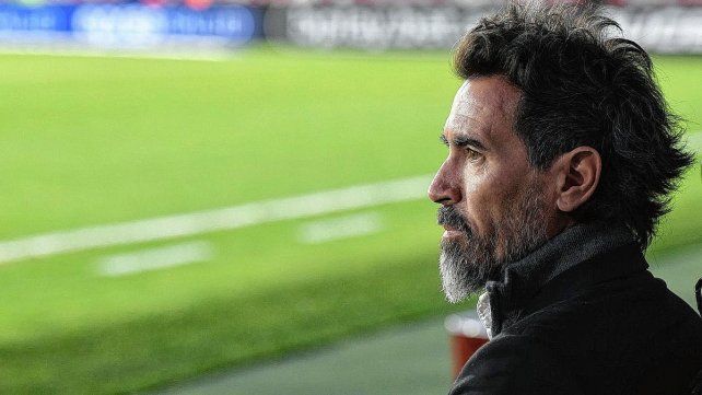 Estudiantes: la fe de Domínguez previo a jugar con Barcelona