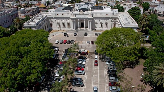 Convenio histórico: Se firma un acuerdo para la remodelación de Plaza Italia y el casco histórico del sur de Santa Fe.
