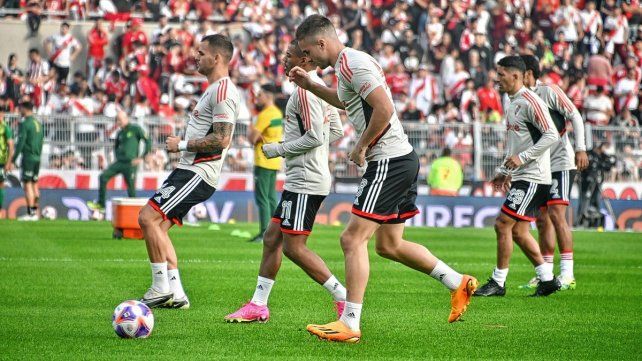 River y Defensa empataban sin goles cuando el partido fue suspendido a los 26 minutos.