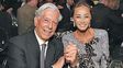 Vivo una gran pasión, dijo Vargas Llosa, en pareja con la mamá de Enrique Iglesias