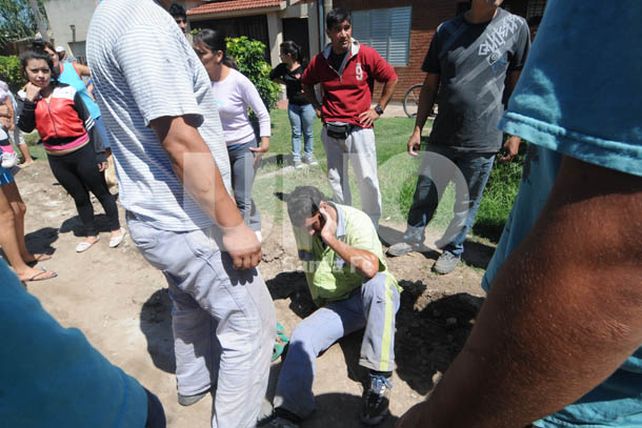 Bombas caseras con amenazas lesionan a dos personas en Santa Fe