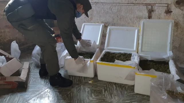 En otros operativos la gendarmería decomisó distintos envíos de marihuana en Venado Tuerto.