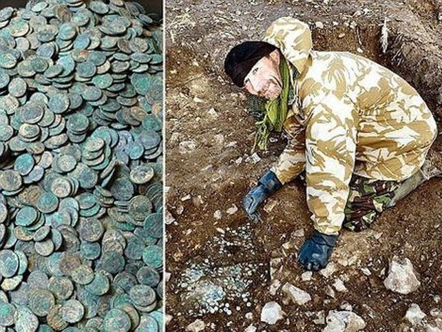 Encontró un tesoro de 22.000 monedas romanas de casualidad