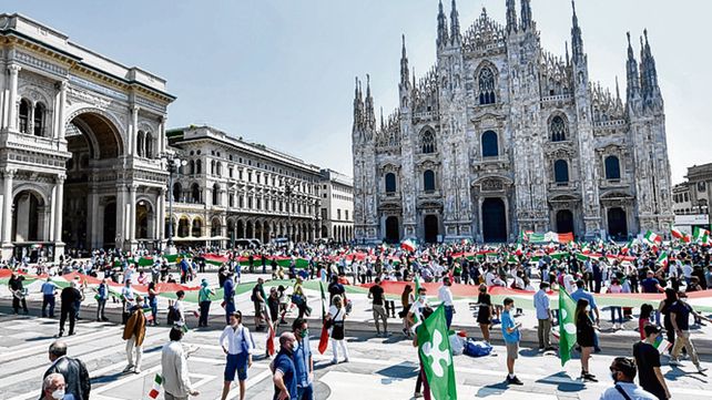 Italia reabre hoy el turismo interno y europeo tras tres meses de clausura