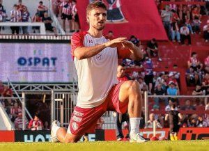 Bruno Pittón y Rafael Profini fueron operados y Unión brindó el parte médico