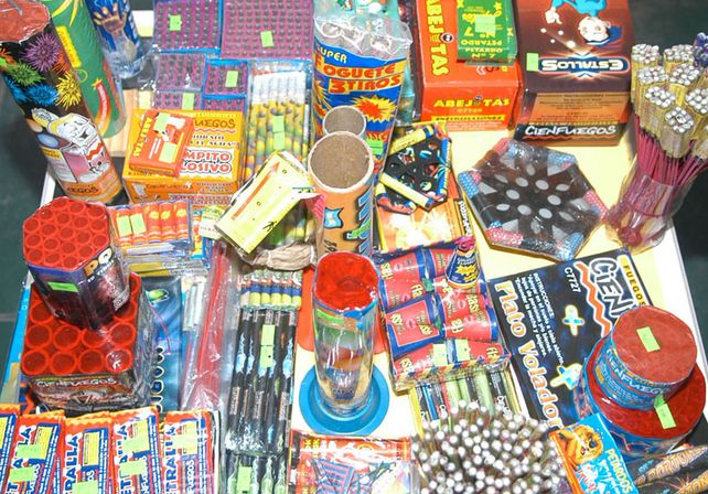 En Santa Fe están habilitados 12 locales para la venta de pirotecnia para las fiestas