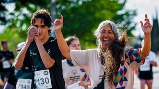 Guido y Fabiana en una carrera disputada en 2022 en Rosario. Ya corrieron decenas de competencias juntos.