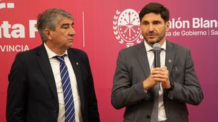 El gobernador Maximiliano Pullaro volvió a la carga contra la Justicia provincial.&nbsp;