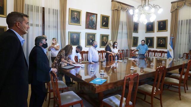 UDA pide reapertura de paritarias y diálogo