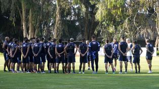 Cómo fue el primer entrenamiento de Central en suelo chileno