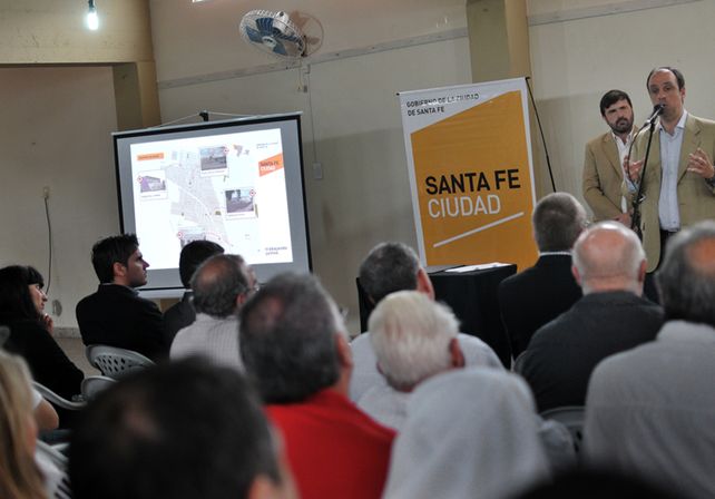 “Santa Fe está cada vez más preparada para las lluvias y las crecidas de los ríos”, dijo Corral