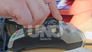 Todos los monotributistas deberán aceptar pagos con tarjeta desde abril