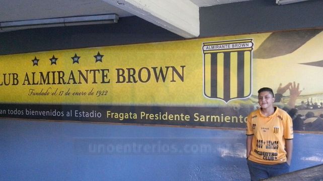 Sofía Molina, del fútbol libre a jugar en la primera de Almirante Brown en AFA