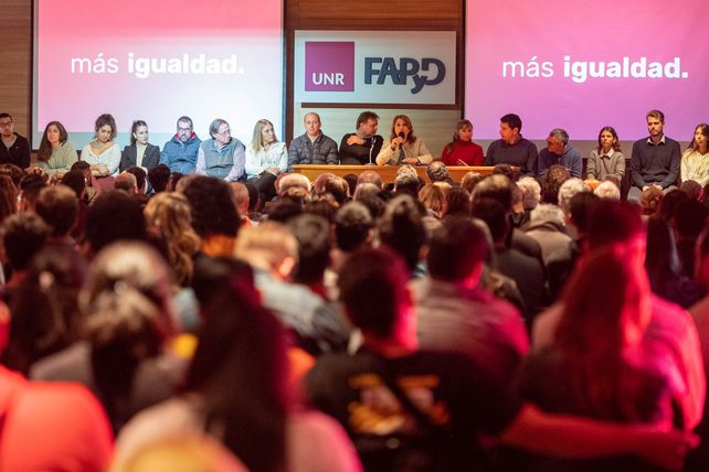 El Partido Socialista no pudo definir su política de alianzas a nivel