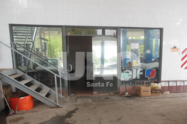 Dos asaltos a estaciones de servicio sobre Blas Parera