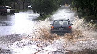 Intensas lluvias azotaron Santa Fe: cayeron más de 200 milímetros en pocas horas