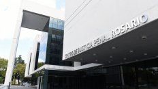 Gabriela Eliana Speisky fue condenada a 17 años de prisión por abusar sexualmente de su hija de 9 años. Gabriela Eliana Speisky fue condenada a 17 años de prisión por abusar sexualmente de su hija de 9 años.