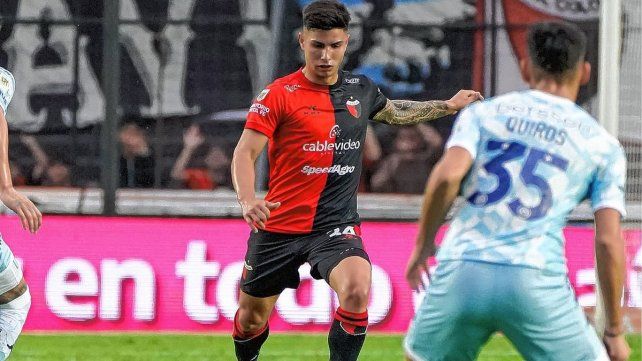 Stefano Moreyra fue sancionado con dos fechas de suspensión y no estará el domingo cuando Colón reciba a Atlético Tucumán.