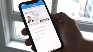 DNI. Hay que tener un celular con sistema Android, en versión a partir de 5-0.21 o IOS, con versión 11.0 o posterior.