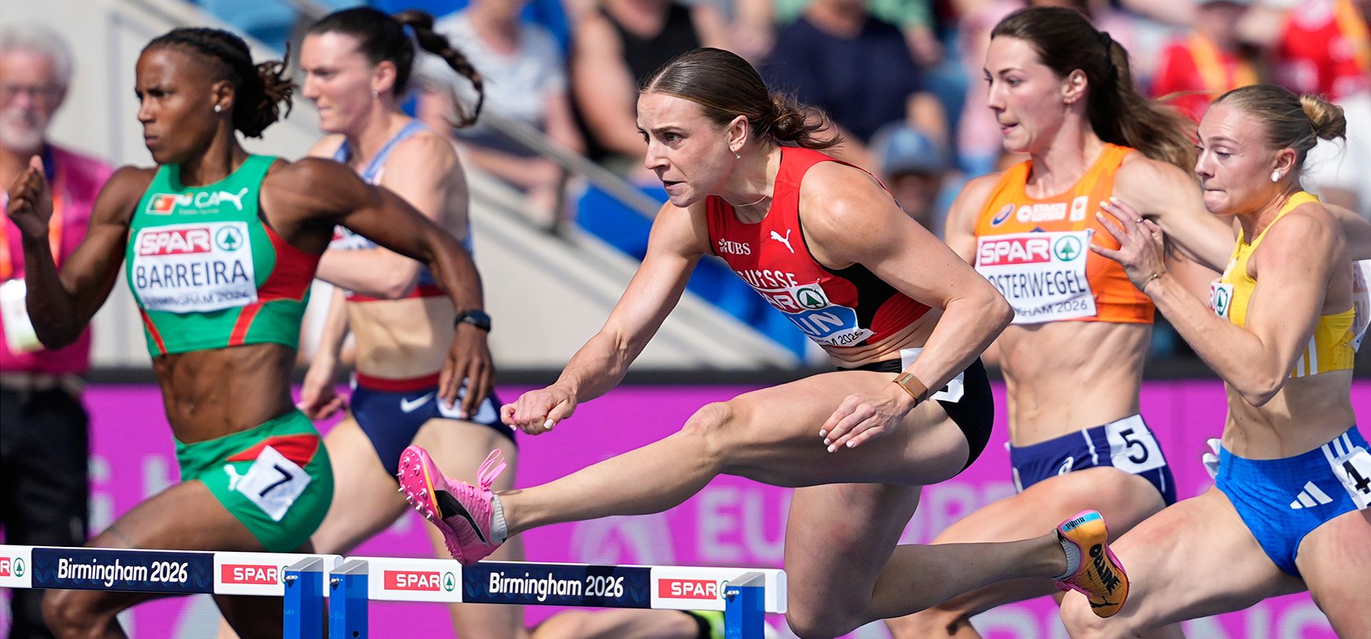 Annik Kalin, de Suiza, compite en la prueba de 100 metros vallas del heptatlón en el Campeonato Europeo de Atletismo en Birmingham, Inglaterra, el viernes 14 de agosto de 2026. (Foto AP/Matthias Schrader) Annik Kalin, de Suiza, compite en la prueba de 100 metros vallas del heptatlón en el Campeonato Europeo de Atletismo en Birmingham, Inglaterra, el viernes 14 de agosto de 2026. (Foto AP/Matthias Schrader)