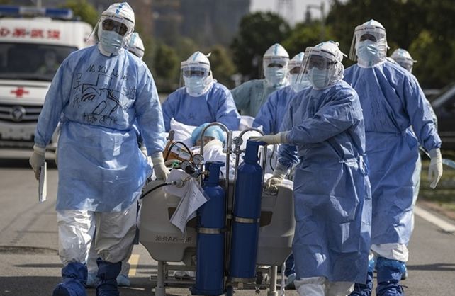 Máxima alarma en China por brote de coronavirus en el mercado más grande de Beijing