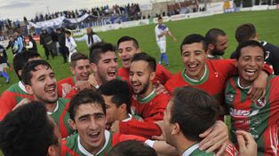 Argentino cayó en el final en manos de Sportivo Las Parejas