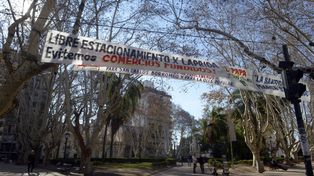 Luego del descubrimiento de la placa, a pocos metros, se realizará un Consejo Barrial en la plaza 25 de Mayo.