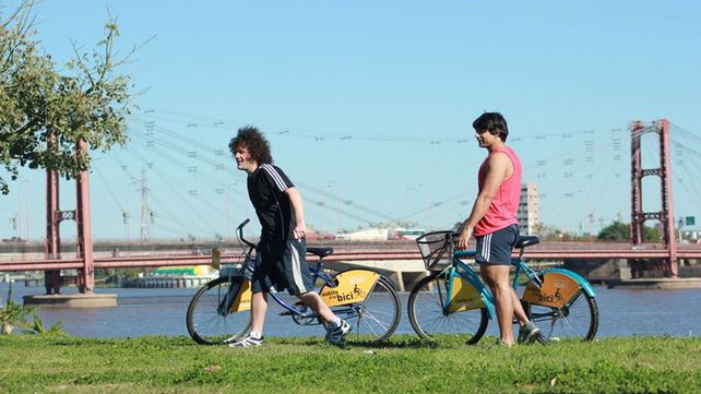 Proponen un transporte público de bicicletas, que se pueda pagar con la Sube