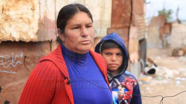 Barrio Antártida Argentina: Al borde de la barranca y cercados por la basura