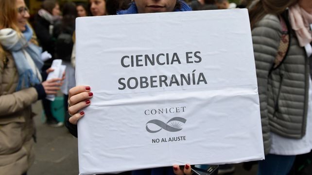 En Rosario la movilización en defensa de la universidad pública arranca a las 16 en la Plaza Motenegro