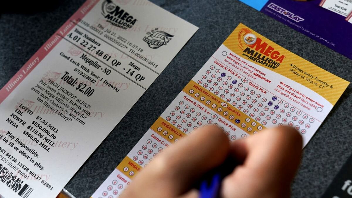 Dos Apostadores Ganaron 1 337 Millones De Dólares Con El Mega Millions