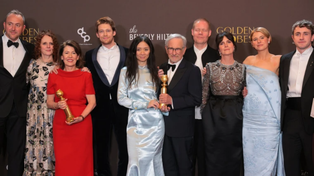 Hamnet de Chloé Zhao se llevó la estatuilla como Mejor película dramática en la nueva edición de los Globos de Oro
