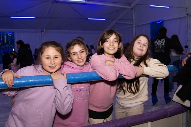 Pilar Cucco, Agustina Giardino, Liz Arazans y Nerea Lemos Dilego  