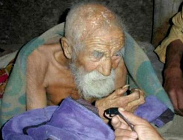 La muerte se olvidó de mí, dice Mahashta Murasi, el hombre que afirma tener 179 años