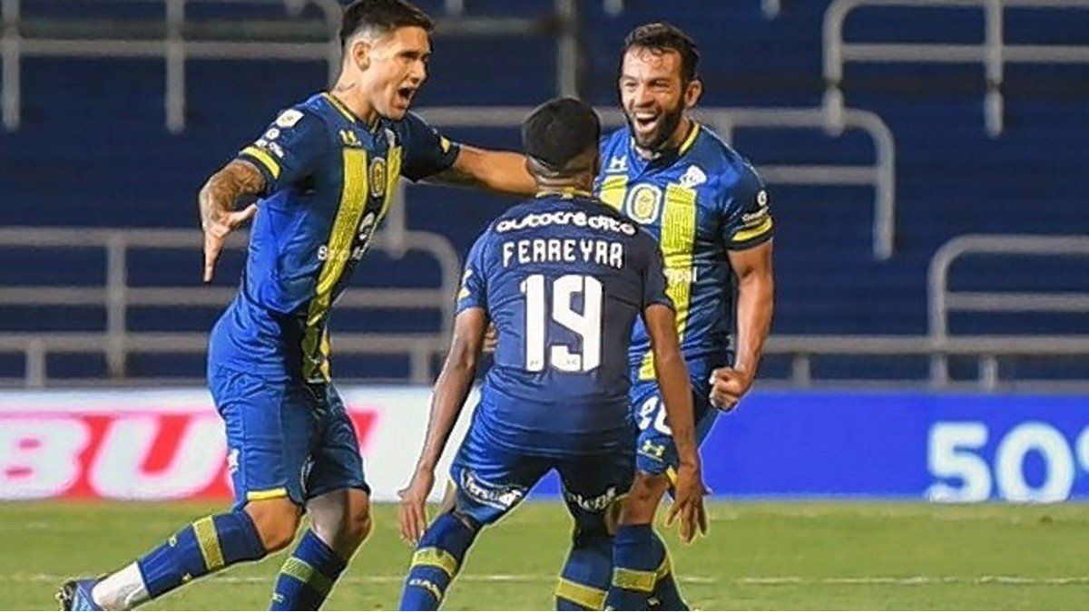 Rosario Central Busca Ponerse De Pie Ante Banfield