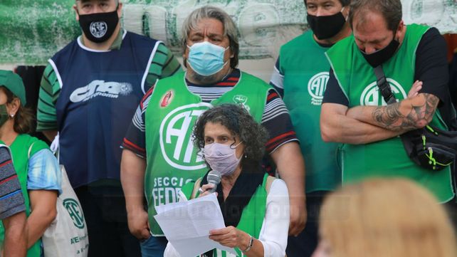 Trabajadores de ATE protestaron frente a la Casa de Giobierno por mejoras salariales