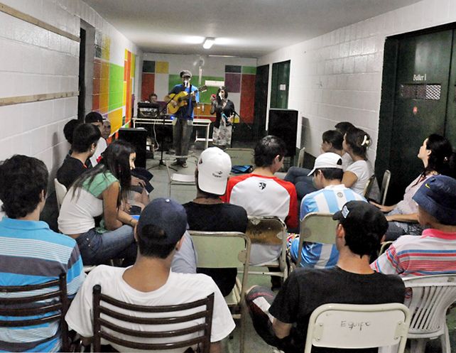 Los adolescentes que están en el Irar participan de talleres y actividades culturales. No obstante