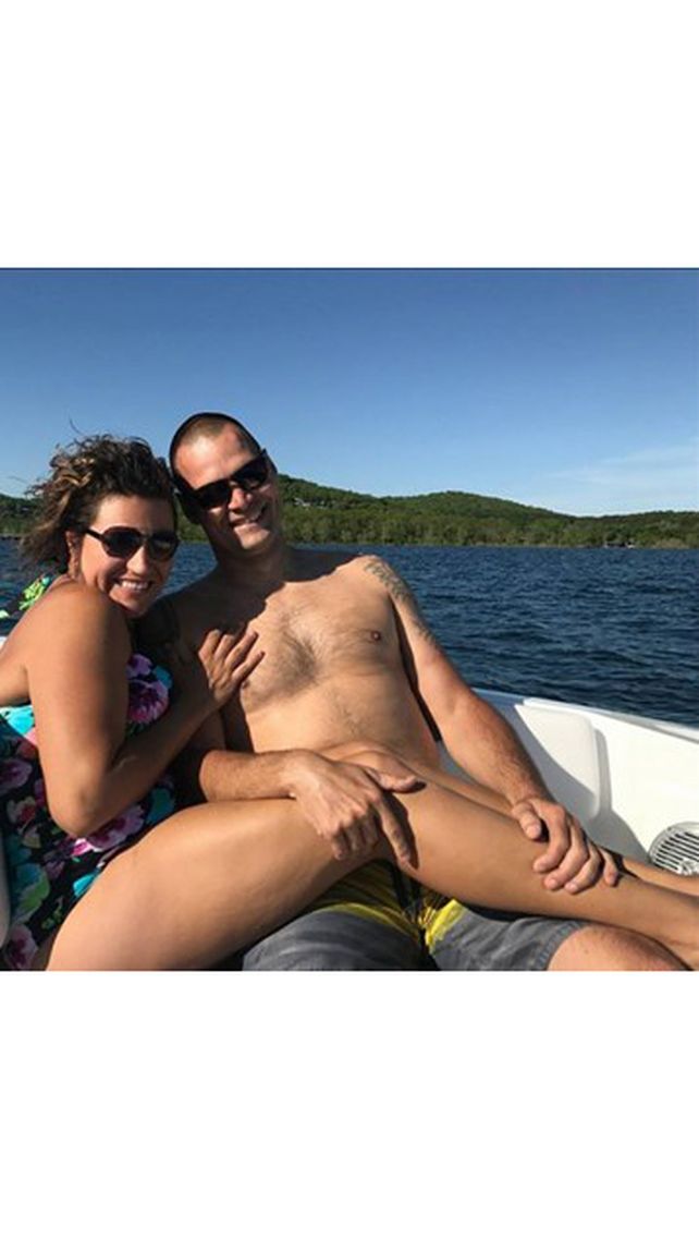 Se sacaron una foto que asombró a sus amigos por su contenido sexual