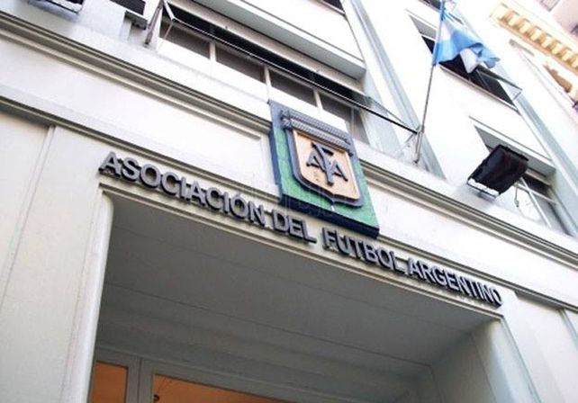 Nuevas medidas en la AFA tras el mal arbitraje de Ceballos